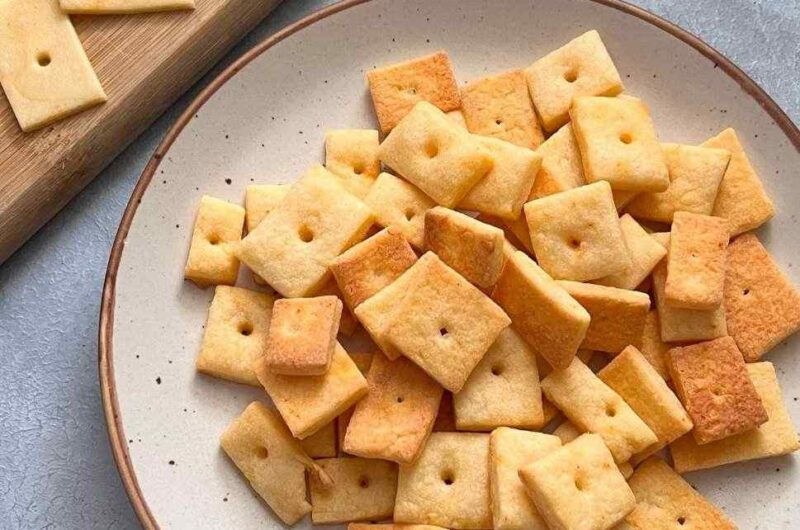 Gluten-free Cheese Crackers Recipe